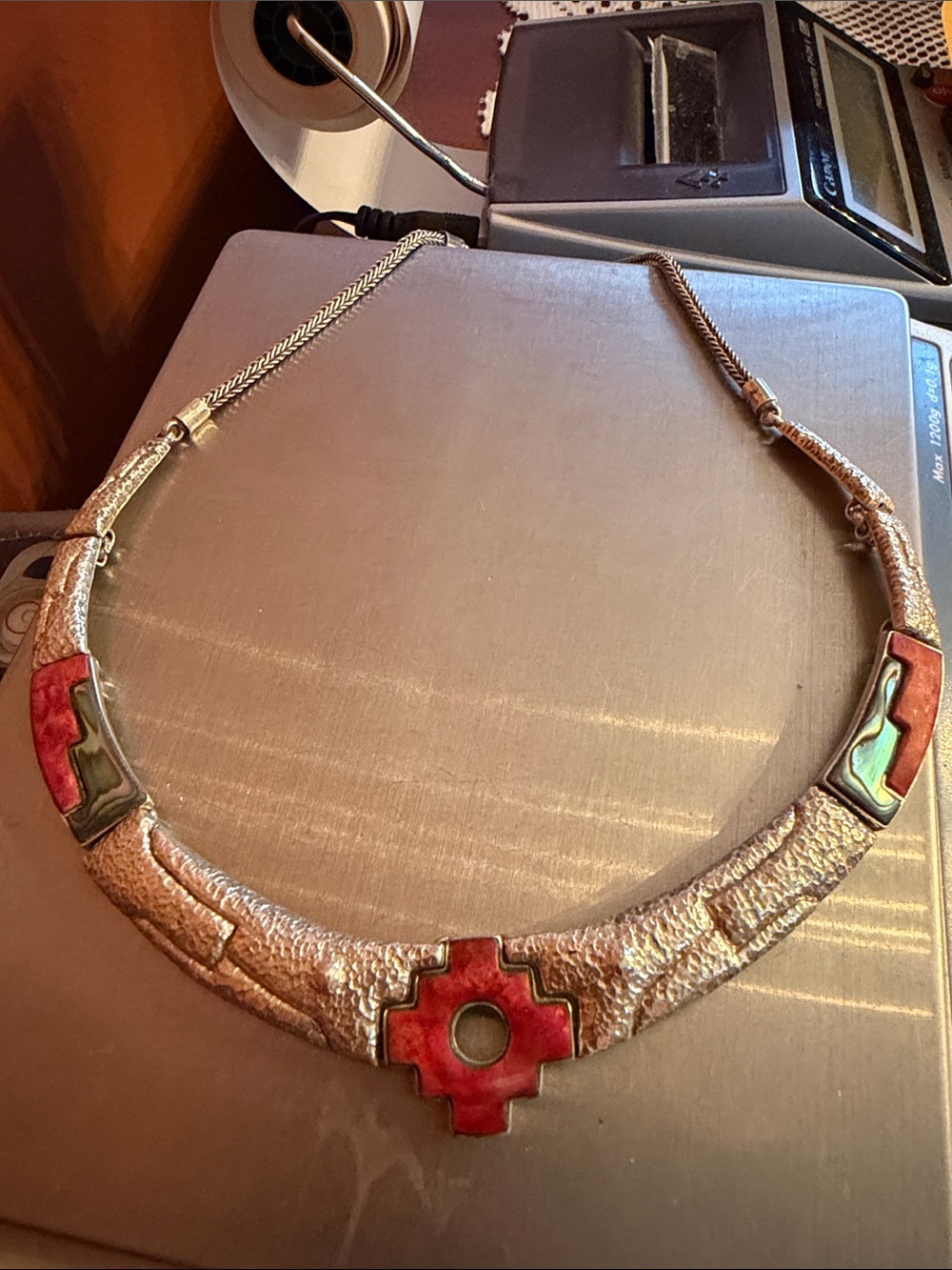 950 Southwestern-style silver necklace coral reminiscent of Native American